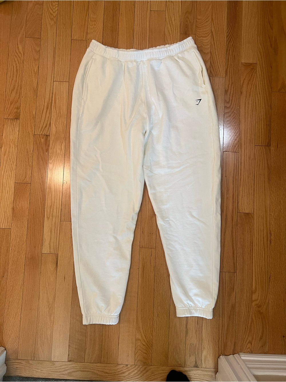 Gymshark Men’s White Jogger Sweatpants